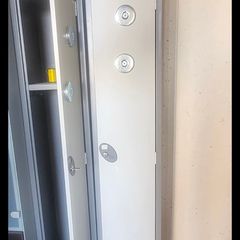 metal lockes