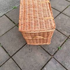 wicker picnic hamper basket