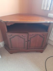 t.v. cabinet