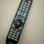 Samsung LCD TV + wall TV mount Image 7
