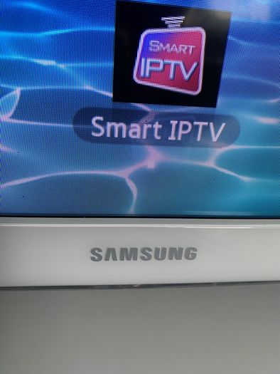 Smart TV White Samsung TV HD LED