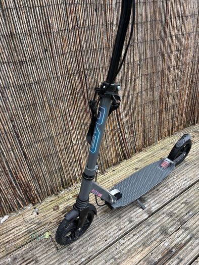 Evo commuter Scooter