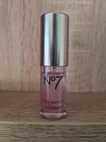 No7 Pro Artist Lip Shine Oil. Berry Glaze