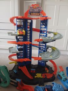 Hot wheels