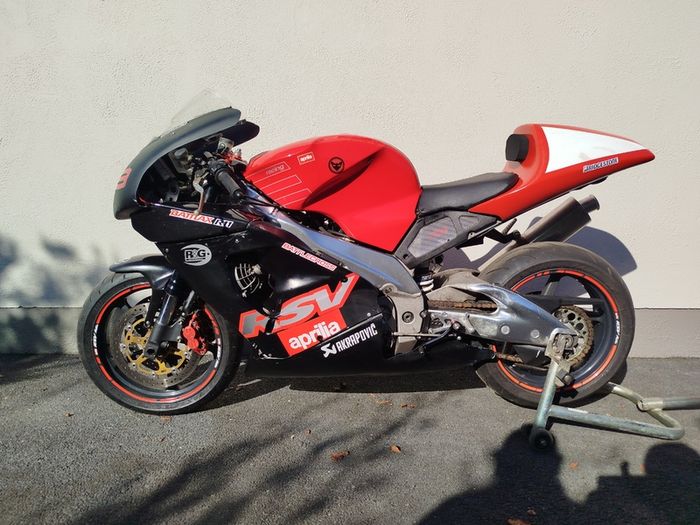2001 Aprilia