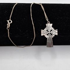 Vintage sterling silver celtic cross