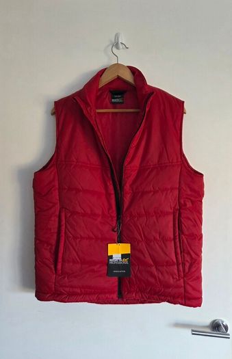 Medium, Brand-New Mens Regatta Professional Insulated Gilet/Bodywarmer