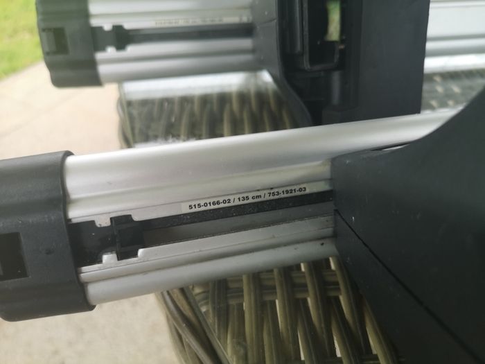 Thule roof bars