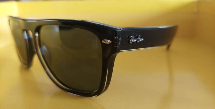 Ray Ban  Sunglasses