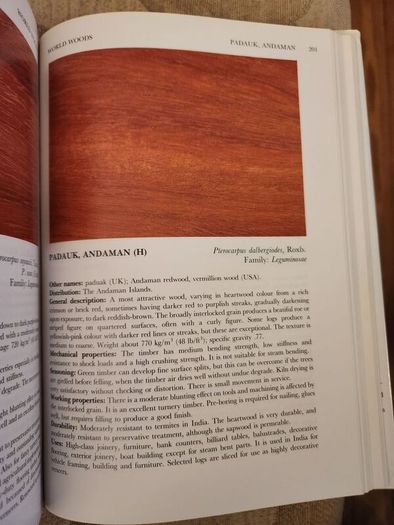 World Woods In Colour. By William  A. Lincoln. Hardback With Dustjacket In Very Good The Making Of Modern Ireland.  Geoff Robinson.  A Alternative  History.  First Edition Hardback With Dustjacket In Very Good Condition. 36.. 36.