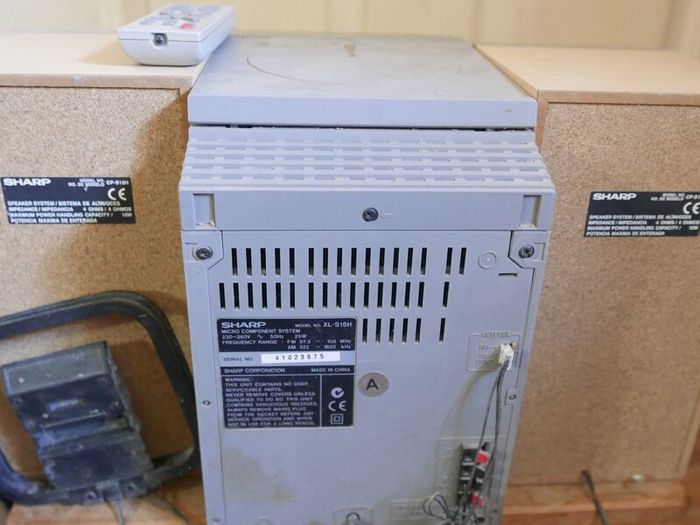 Sharpes Mini Stereo With Twin Speakers " Works Well "