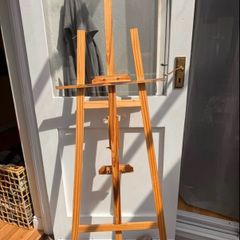 easel