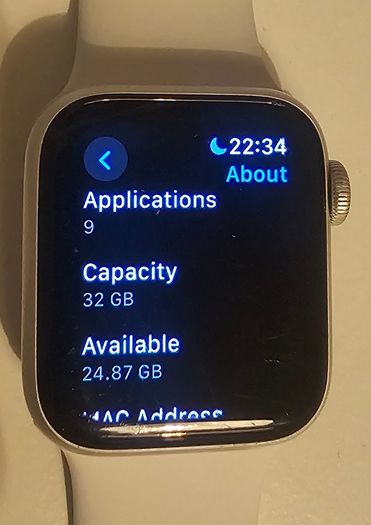 Apple watch SE 11.2