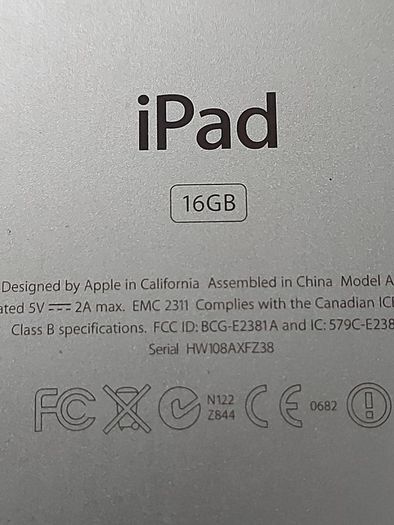Original Apple Ipad 16GB, No Camera, includes over 20 Family Kids Movies, a real blast from the Past in excellent condition