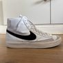 Nike Blazer Mid 77 Image 2