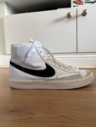 Nike Blazer Mid 77