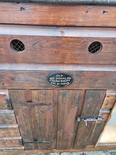 Hen coop
