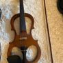 electric violin Image 6