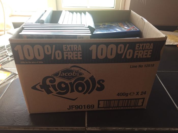 Box of top brand PC games including special editions.Mostly FPS.