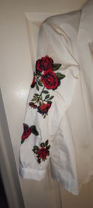 Ladies white shirt with embroidered red roses size s