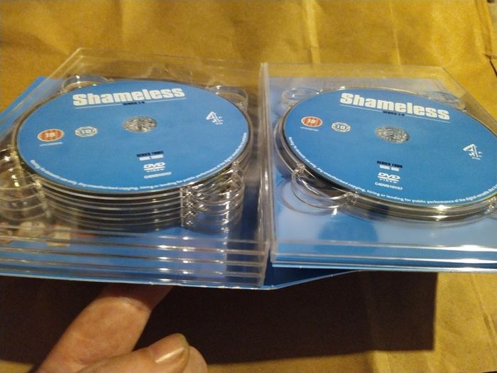 Complete Shameless Series 1-4 Dvd Boxset
