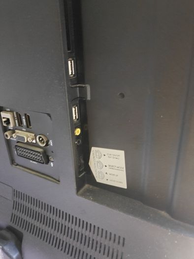 Hitachi 1080P TV