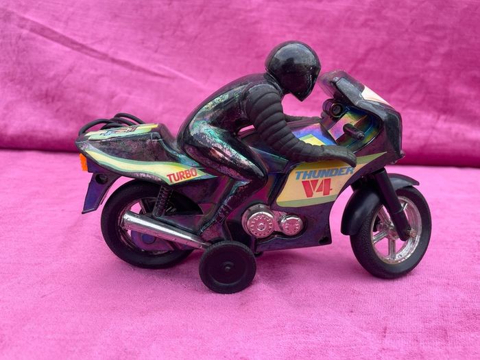 Vintage RC Kawasaki motorcycle Childs toy unboxed c1980 untested