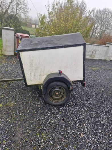 Dog Transport Box