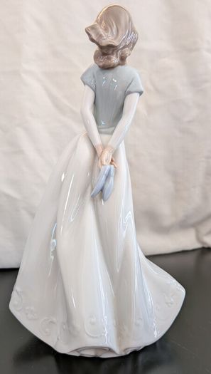 NAO by Lladro 1450, Truly in Love, Vintage Porcelain Ballerina Figurine Spain