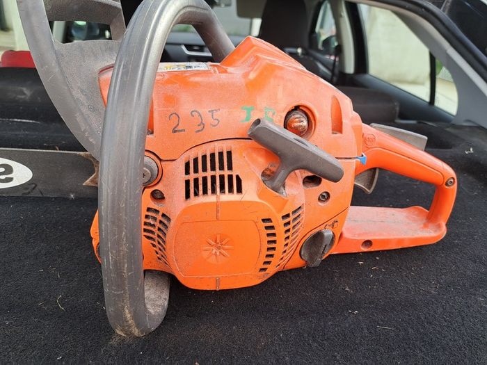 Chainsaw
