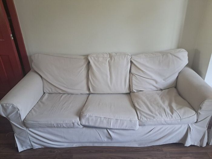 free 3 seater couch