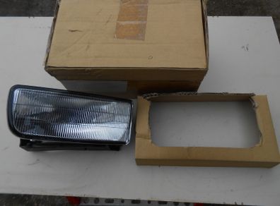 BMW 3 ser 1991 R/H Fog Lamp.