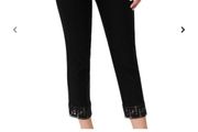 JOSEPH RIBKOFF Guipure Lace Cropped Trousers