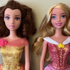 2012 Disney Princess Dolls Aurora and Belle