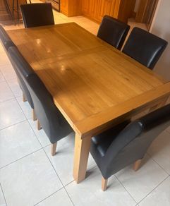6 Dining Room Chairs