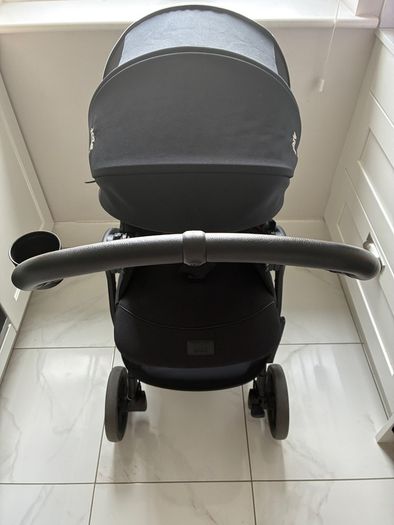 Joie Valora 2n1 SIGNATURE Compact Pram Eclipse