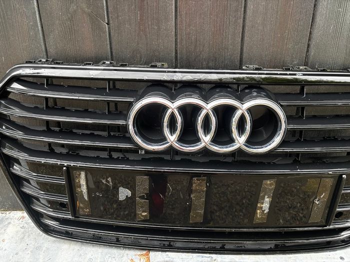 Audi A6 Front Grille - Genuine Part