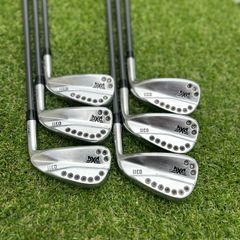 PXG 0211 iron set
