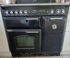 Rangemaster dual fuel oven and hob