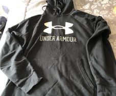 Mens under armour hoodie size L reduced