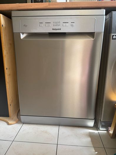 Hotpoint Dishwasher