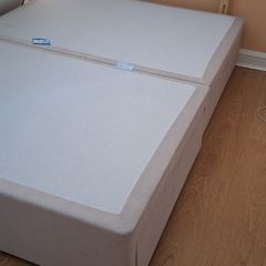 Divan base