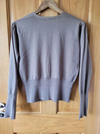 Atmosphere fine-knit cardigan with a V-neckline and button-front closure