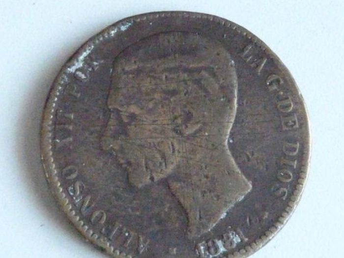 Spain 5 Pesetas 1881