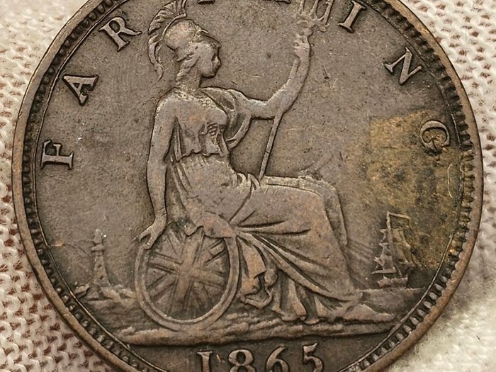 Great Britain 1865 Farthing 1/4d Coin