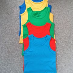 10x boy's vest/t-shirt. age 4/5