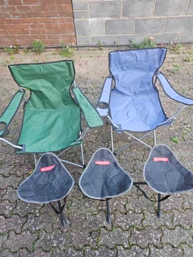 Camping / Festival Gear Bundle - 2 Pop-Up Tents & 5 Folding Camping Chairs