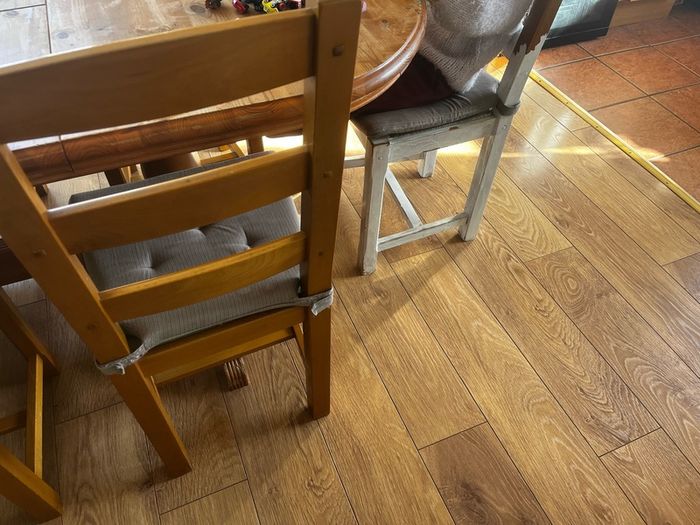 free - dinning table