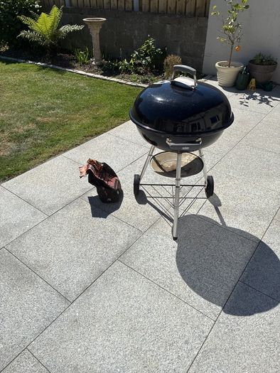 Weber 57cm Kettle BBQ