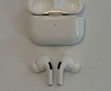 Apple AirPods Pro
